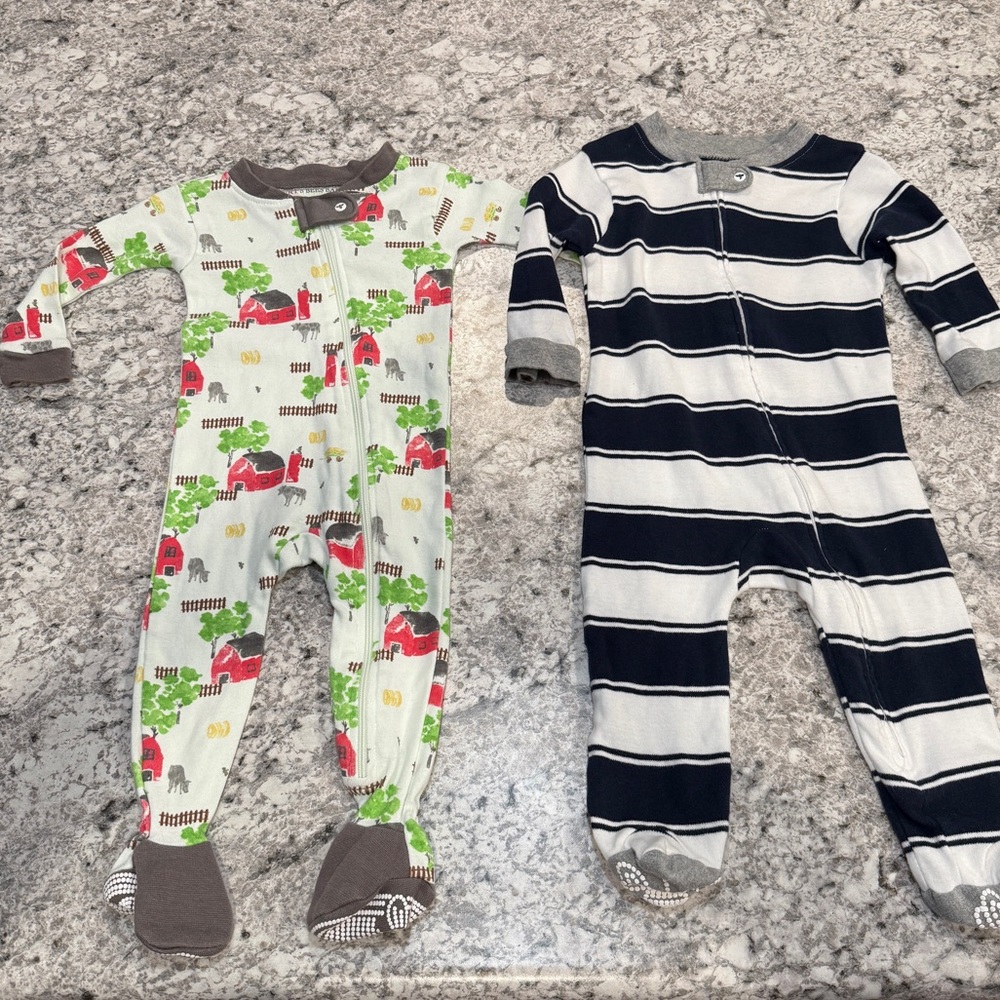 Burts Bees Baby Bundle Two Onesie Sleepers 3-6 months